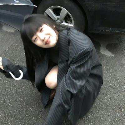 玉女撩春