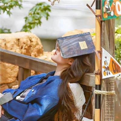 对街的小星星
